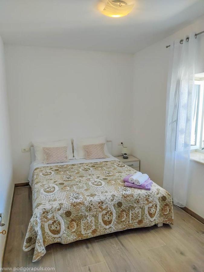 Apartman Krzenic With Sea View Podgora Zewnętrze zdjęcie