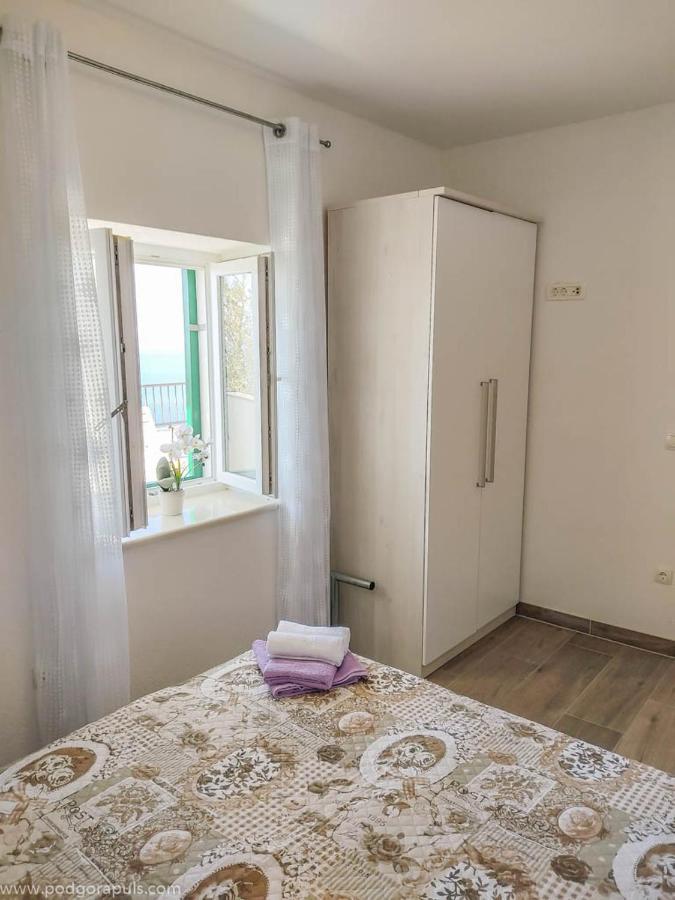 Apartman Krzenic With Sea View Podgora Zewnętrze zdjęcie